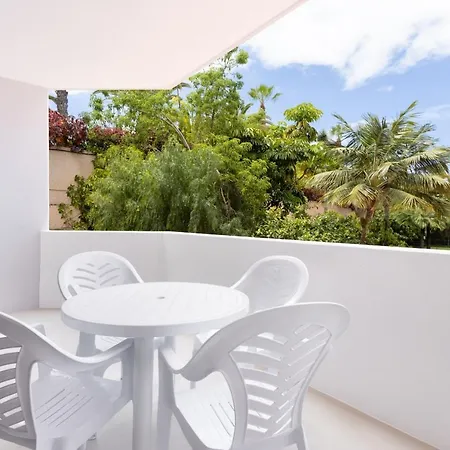 Eden White Molino Paradise Apartment *